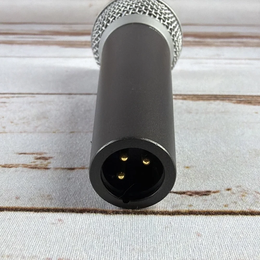 Audio‑Technica ATR1500 XLR Dynamic Vocal Microphone On/Off Switch Used